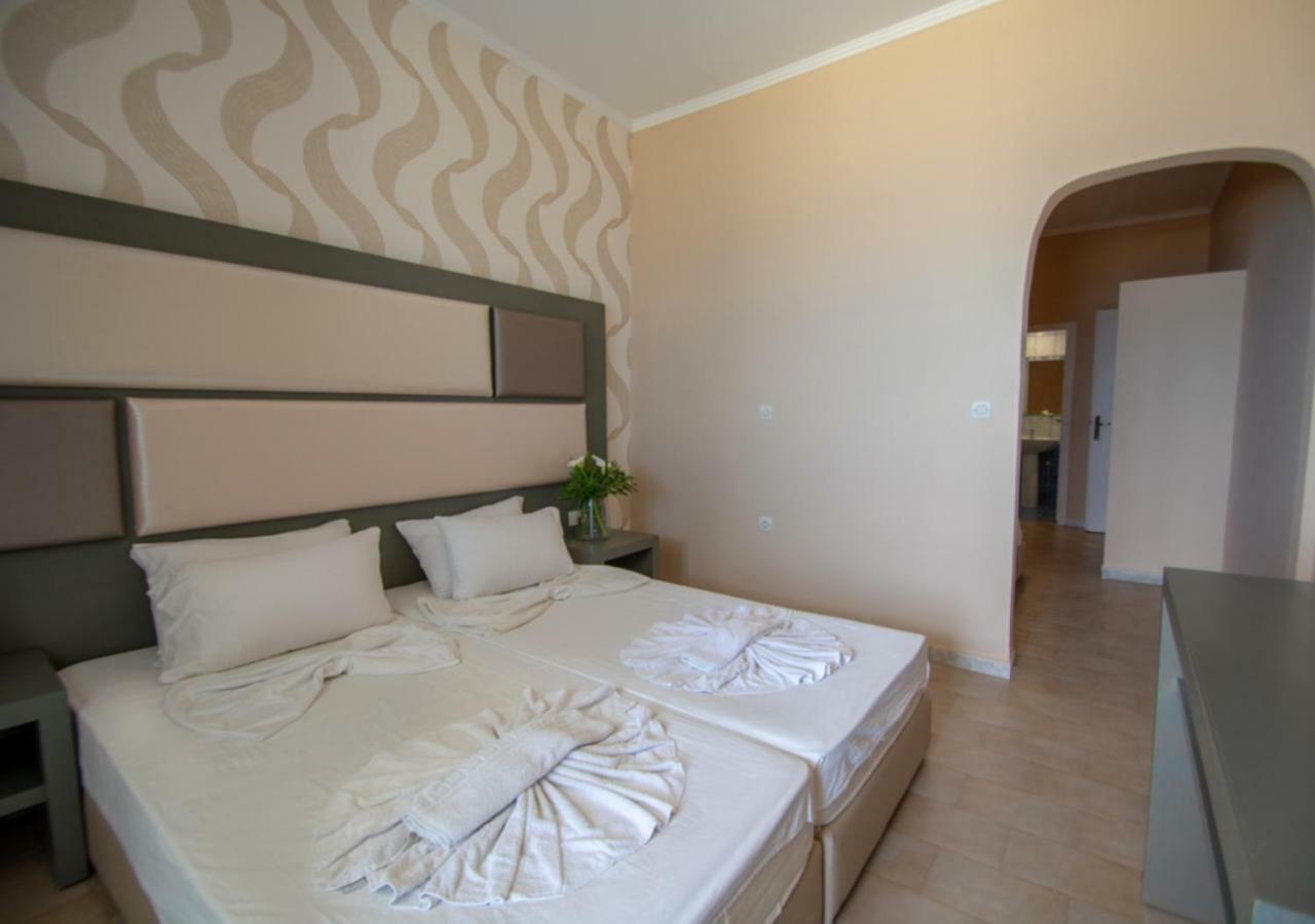 Aktypis Beachfront Studios By "Elite" Laganas Buitenkant foto